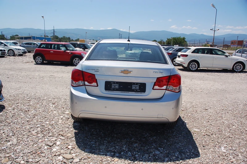 Chevrolet Cruze 2.0 D, снимка 6 - Автомобили и джипове - 37446313