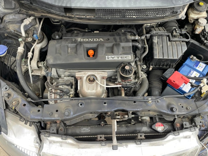 Honda Civic 1.8, снимка 7 - Автомобили и джипове - 39243456