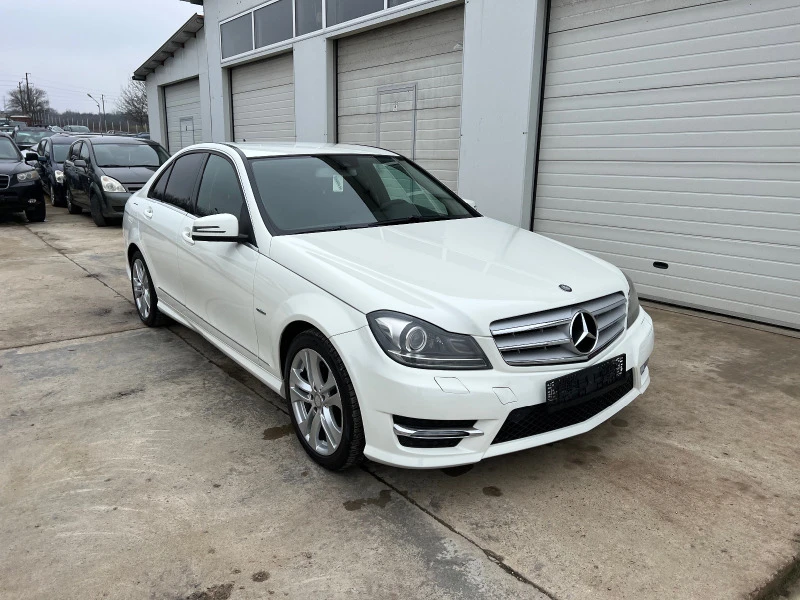 Mercedes-Benz C 220 2.2cdi * AMG* NAVI* UNIKAT* , снимка 11 - Автомобили и джипове - 39869837