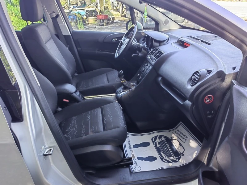 Opel Meriva 1.4 i, снимка 6 - Автомобили и джипове - 41806788