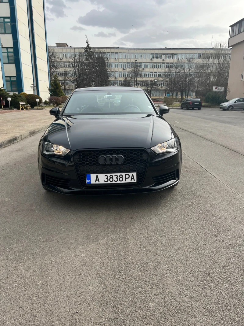 Audi A3 1.6 TDI Sedan, снимка 8 - Автомобили и джипове - 46892388