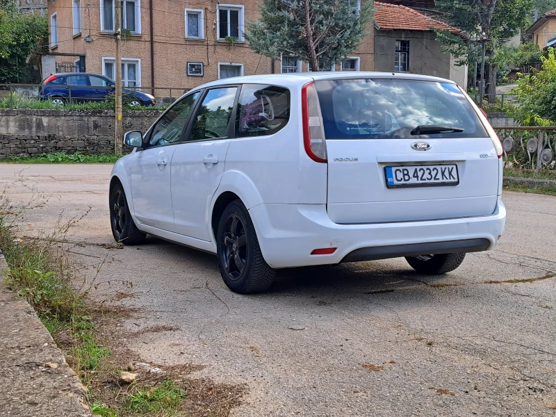 Ford Focus Facelift Мултиволн Круз контрол Климатик, снимка 4 - Автомобили и джипове - 47094398