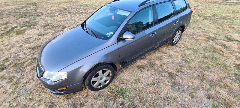 VW Passat 1.6 , снимка 1 - Автомобили и джипове - 47991753