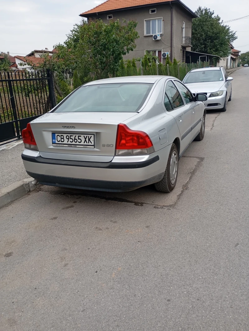 Volvo S60 2.4 i 140 , снимка 4 - Автомобили и джипове - 48477733