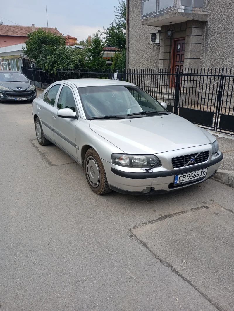 Volvo S60 2.4 i 140 , снимка 3 - Автомобили и джипове - 48477733