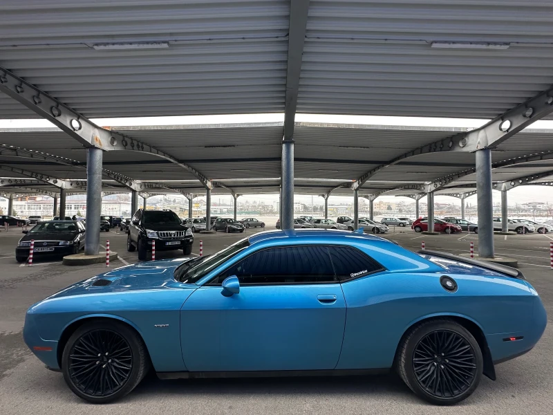 Dodge Challenger R/T, снимка 7 - Автомобили и джипове - 48746460