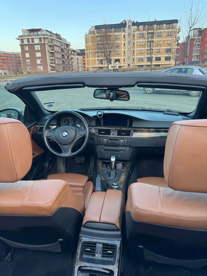 BMW 330 i Кабрио / Автоматик, снимка 2 - Автомобили и джипове - 48787908