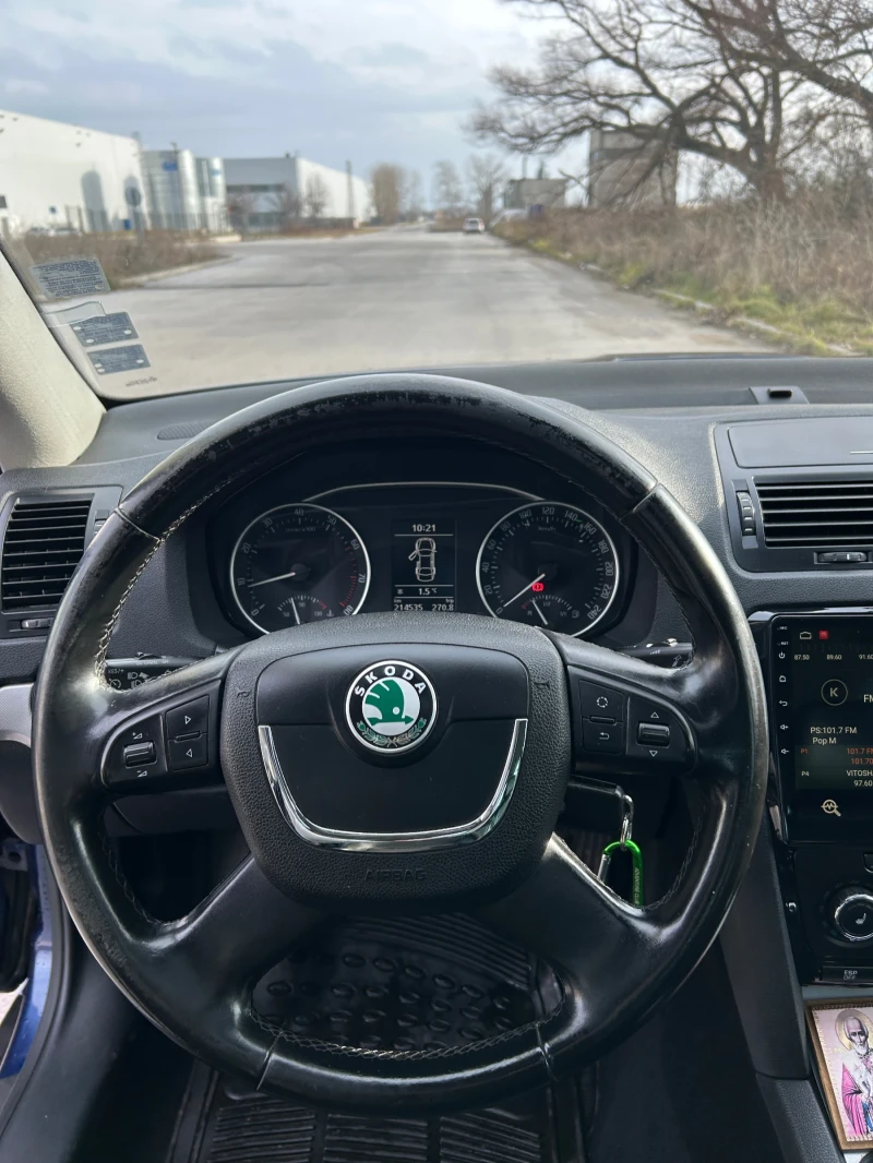 Skoda Octavia 1.8 TSI, снимка 10 - Автомобили и джипове - 49320851