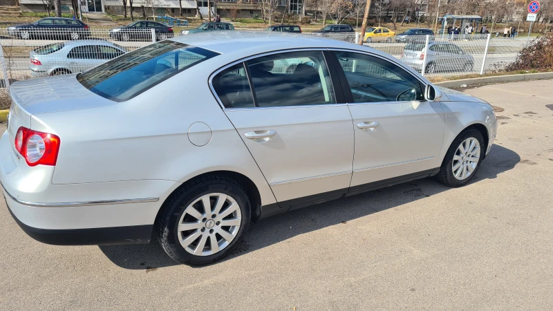 VW Passat 1, 8 TSI, снимка 2 - Автомобили и джипове - 49348825