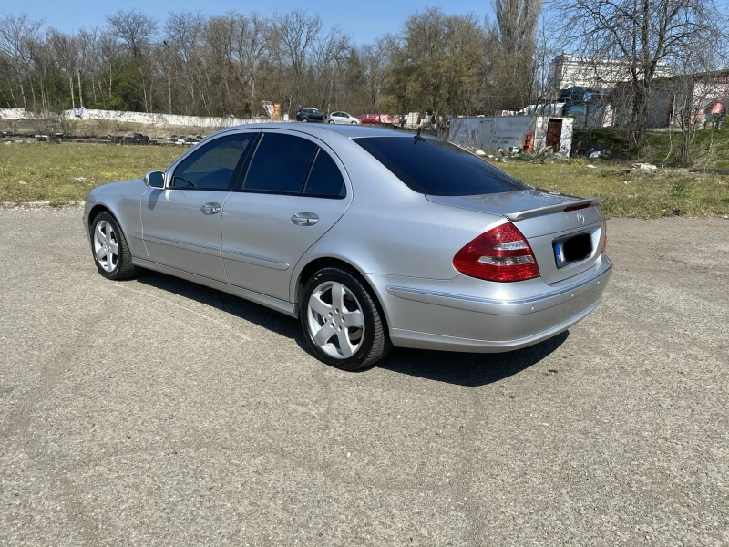 Mercedes-Benz E 500 4matic, LPG, снимка 4 - Автомобили и джипове - 52438683
