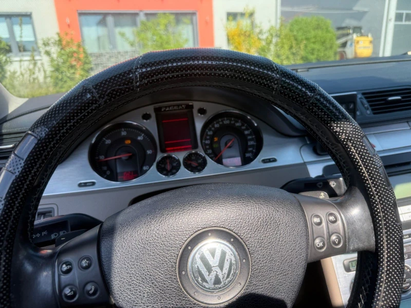VW Passat Highline * 170к.с. * DSG , снимка 9 - Автомобили и джипове - 50489211