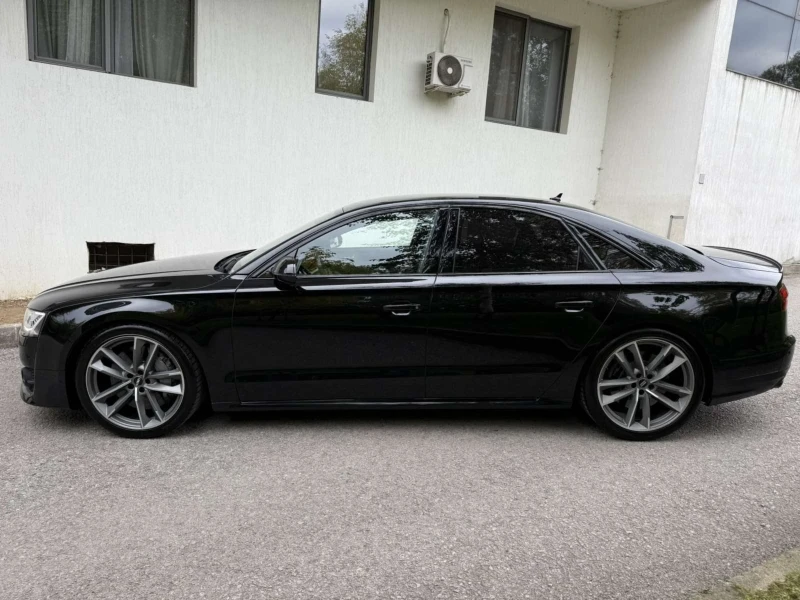 Audi S8 PLUS / КЕРАМИКА / ПОДГРЕВ / ВЕНТИЛАЦИЯ , снимка 4 - Автомобили и джипове - 52168491