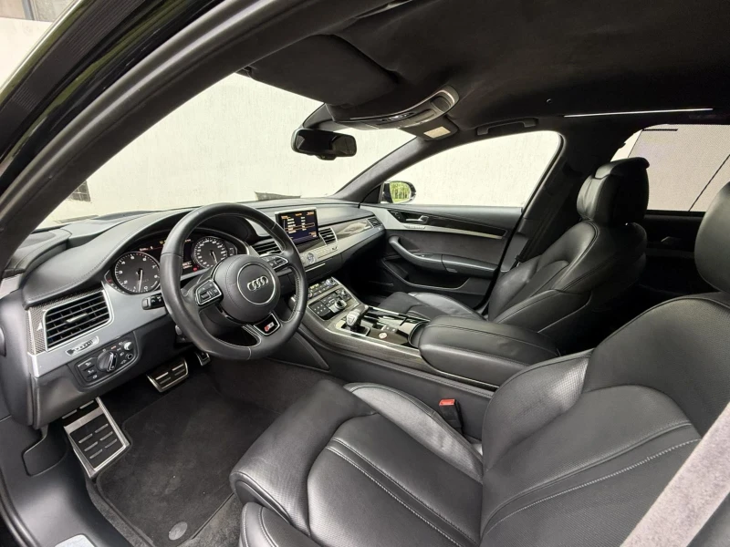 Audi S8 PLUS / КЕРАМИКА / ПОДГРЕВ / ВЕНТИЛАЦИЯ , снимка 9 - Автомобили и джипове - 52168491