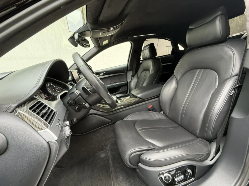 Audi S8 PLUS / КЕРАМИКА / ПОДГРЕВ / ВЕНТИЛАЦИЯ , снимка 10 - Автомобили и джипове - 52168491