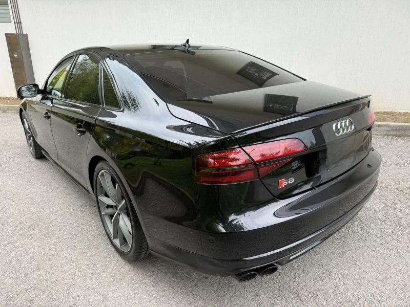 Audi S8 PLUS / КЕРАМИКА / ПОДГРЕВ / ВЕНТИЛАЦИЯ , снимка 5 - Автомобили и джипове - 52168491