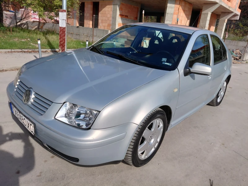 VW Bora, снимка 2 - Автомобили и джипове - 52297294
