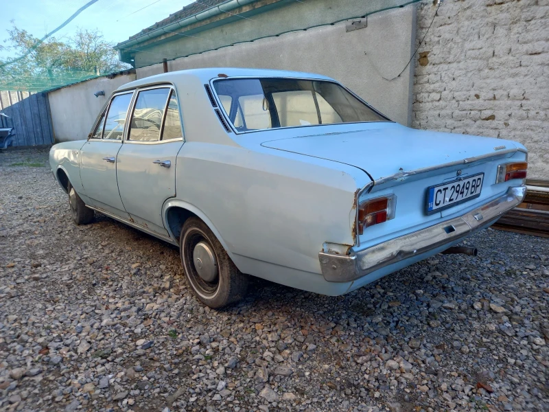 Opel Rekord, снимка 6 - Автомобили и джипове - 52617570