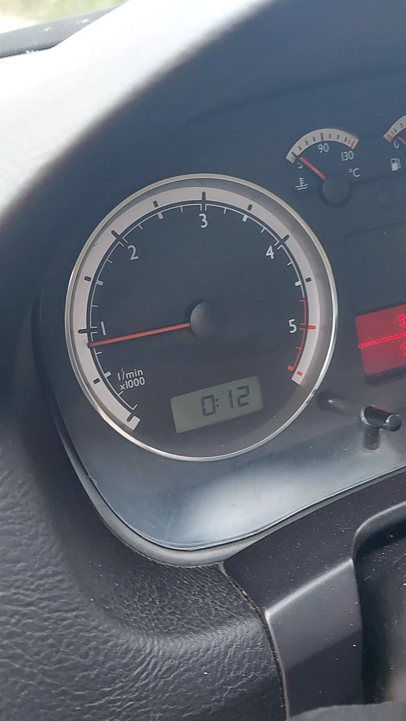 VW Golf, снимка 7 - Автомобили и джипове - 52726489