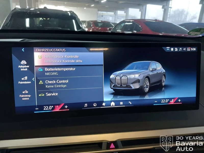 BMW iX 40 xDrive Sport, снимка 10 - Автомобили и джипове - 52800592
