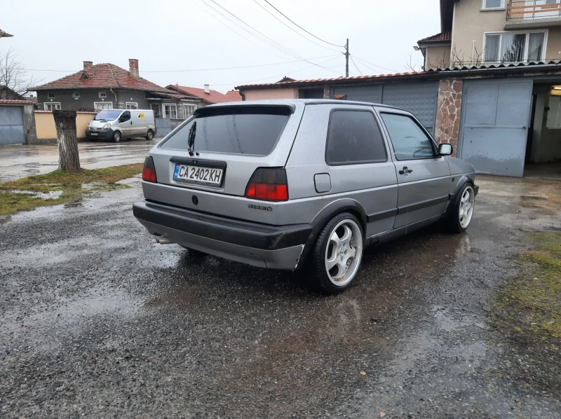 VW Golf 2.8 VR6, снимка 3 - Автомобили и джипове - 53512697