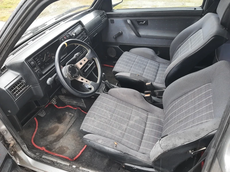 VW Golf 2.8 VR6, снимка 5 - Автомобили и джипове - 53512697