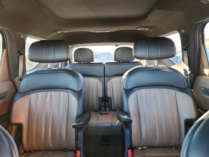 Kia EV9 GT LINE AWD| DISTRONIC| HEAD UP| ПАНО, снимка 10 - Автомобили и джипове - 53538444