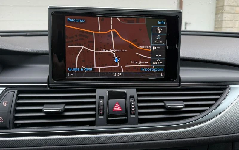 Audi A6 3.0 V6 TDi Quattro , снимка 11 - Автомобили и джипове - 53515414