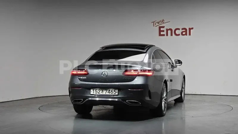 Mercedes-Benz E 450, снимка 4 - Автомобили и джипове - 54703901