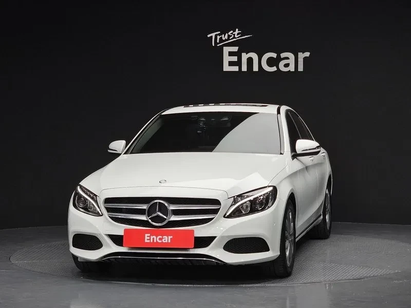 Mercedes-Benz C 200 САМО 30% АВАНС, снимка 3 - Автомобили и джипове - 55947060