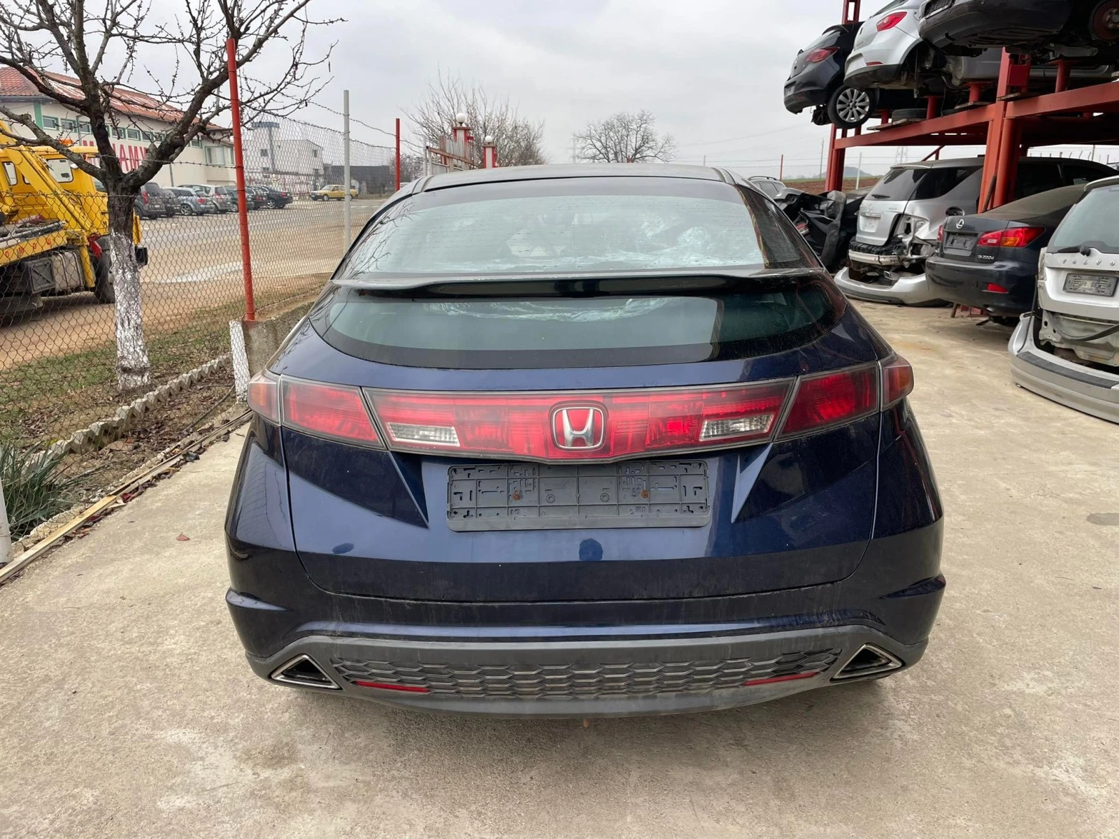 Honda Civic 1.8 - изображение 4