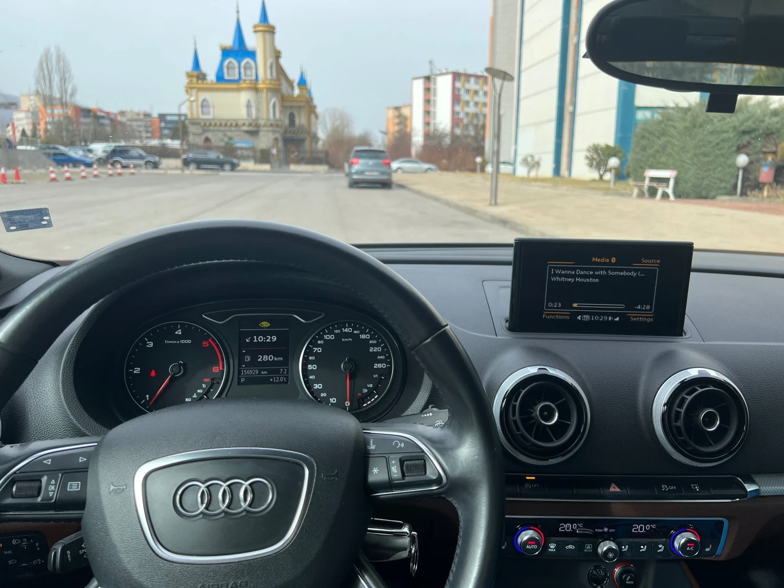 Audi A3 1.6 TDI Sedan - изображение 7