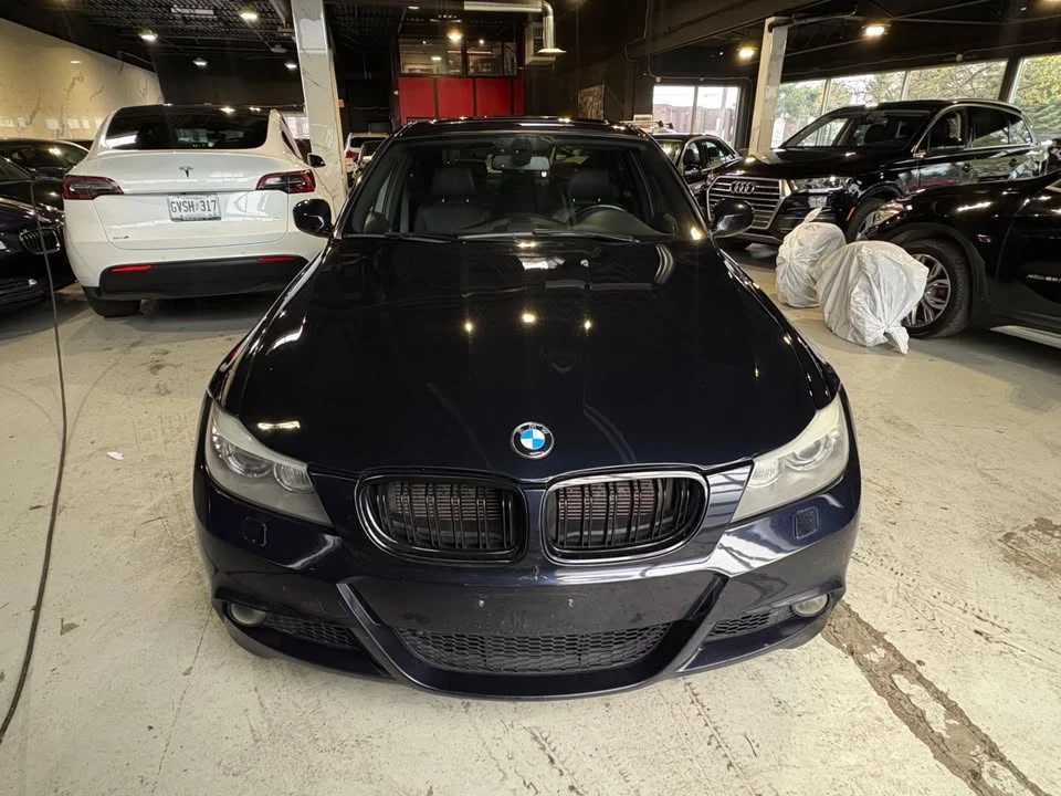 BMW 335 * M-Package  HeadUp  * * АвтоКредит* (ЦЕНА ДО БГ) - изображение 2