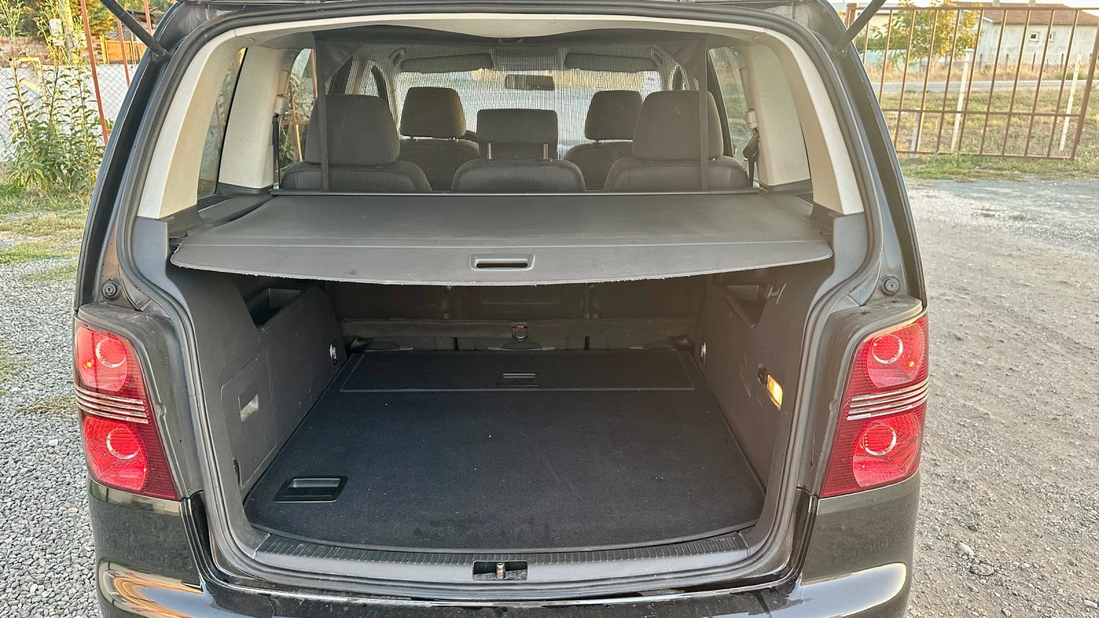 VW Touran 1.9TDI 105kc | Mobile.bg   12