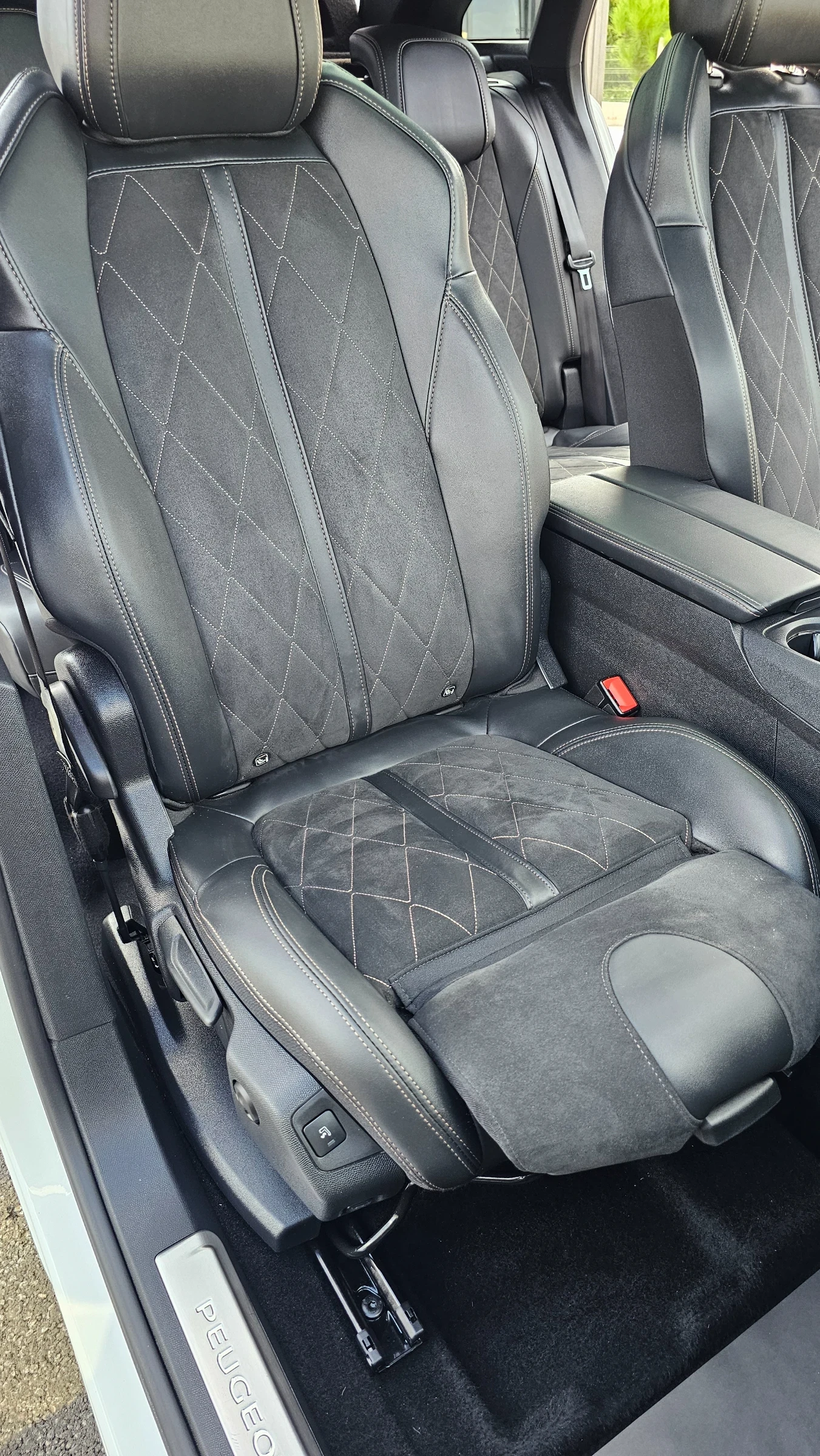 Peugeot 3008 Germany* GT-Line* Aut.* LED* Pano* Kam.360* Key Go | Mobile.bg   16