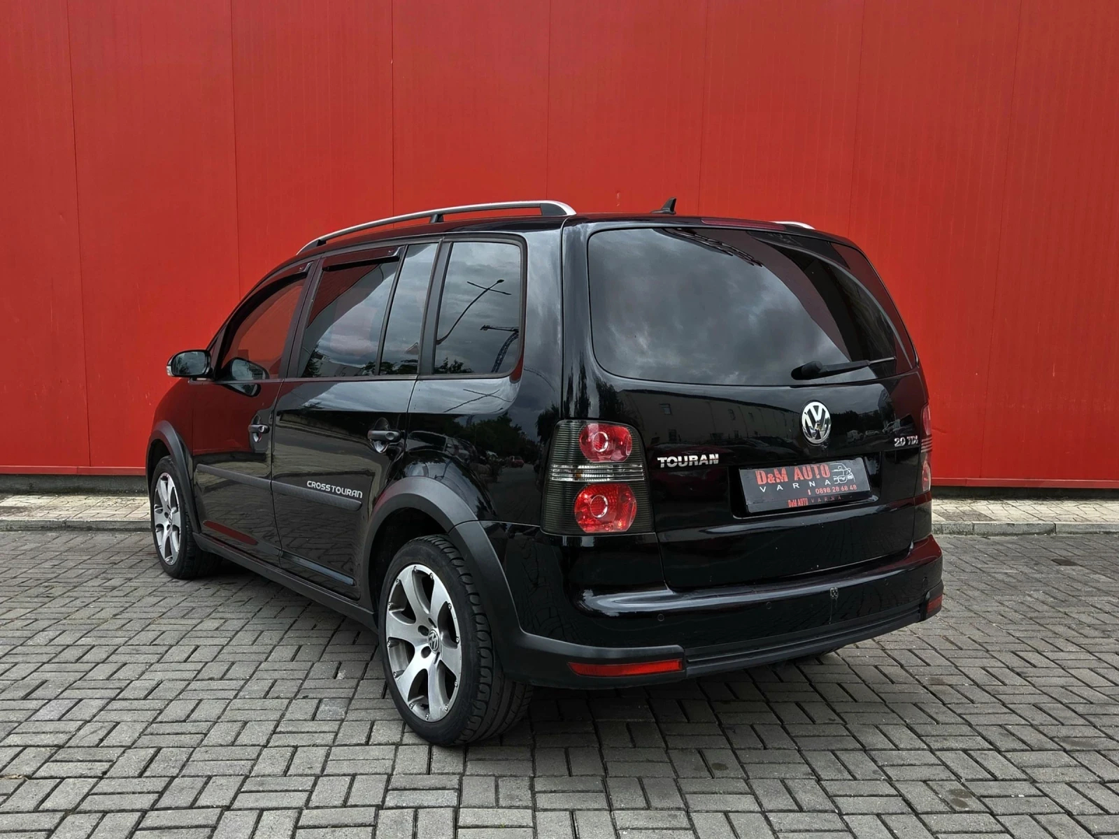 VW Touran CROSS Регистриран - изображение 4