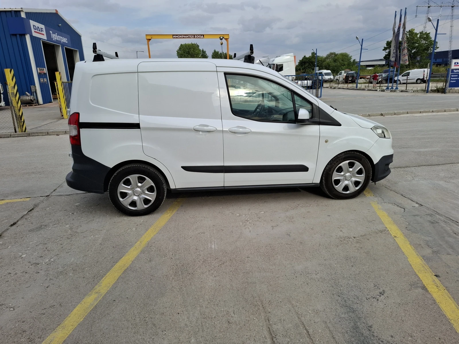 Ford Courier  - изображение 7