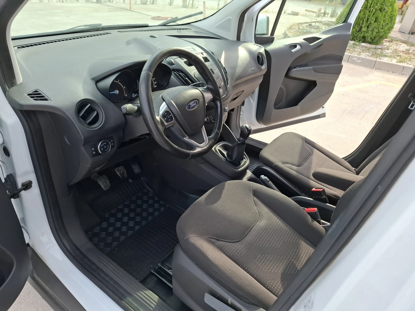 Ford Courier  - изображение 9