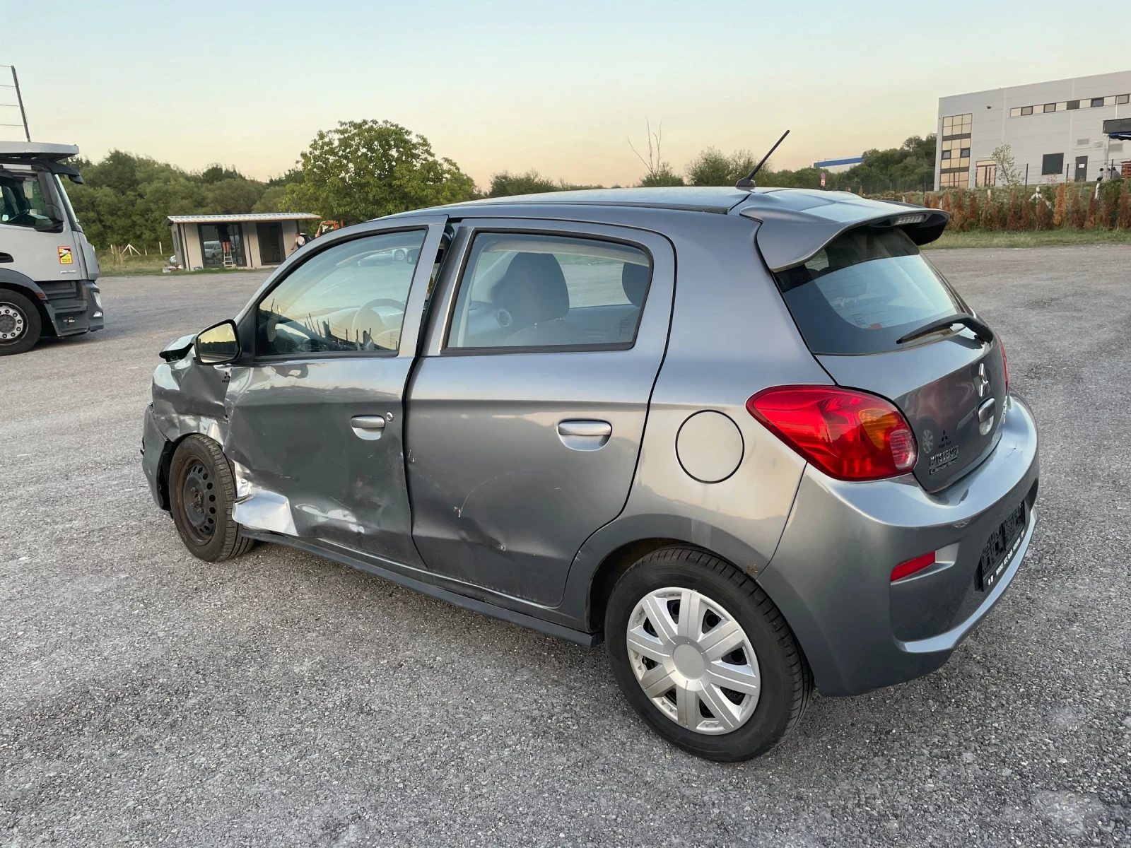 Mitsubishi Space star  - изображение 5