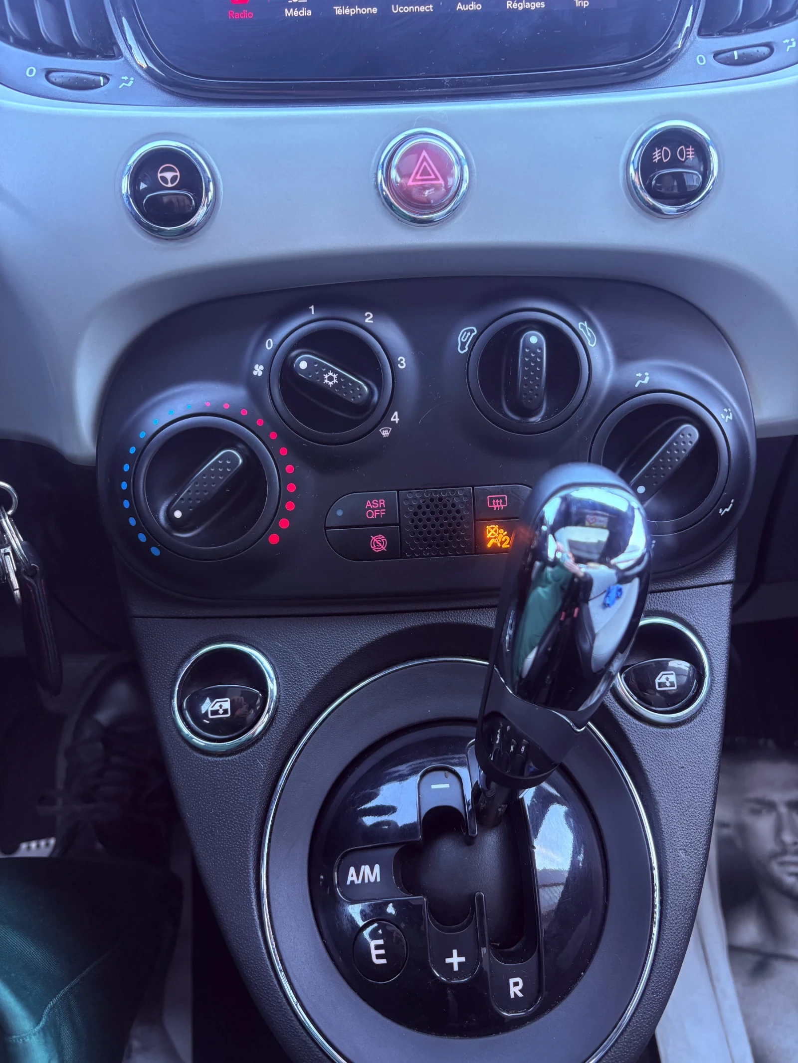 Fiat 500 Digital Led Automat, снимка 12 - Автомобили и джипове - 53847287