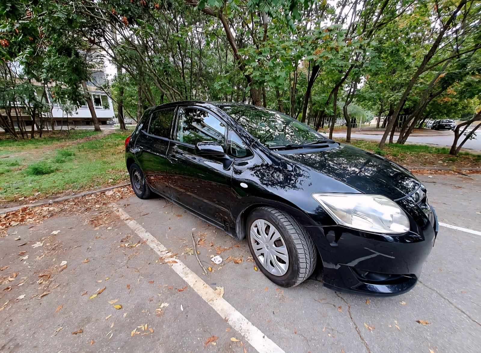 Toyota Auris, снимка 2 - Автомобили и джипове - 53955171
