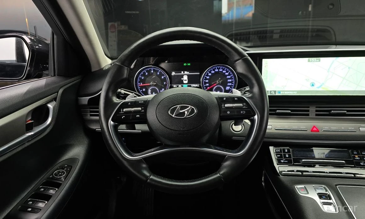 Hyundai Grandeur, снимка 13 - Автомобили и джипове - 54039814