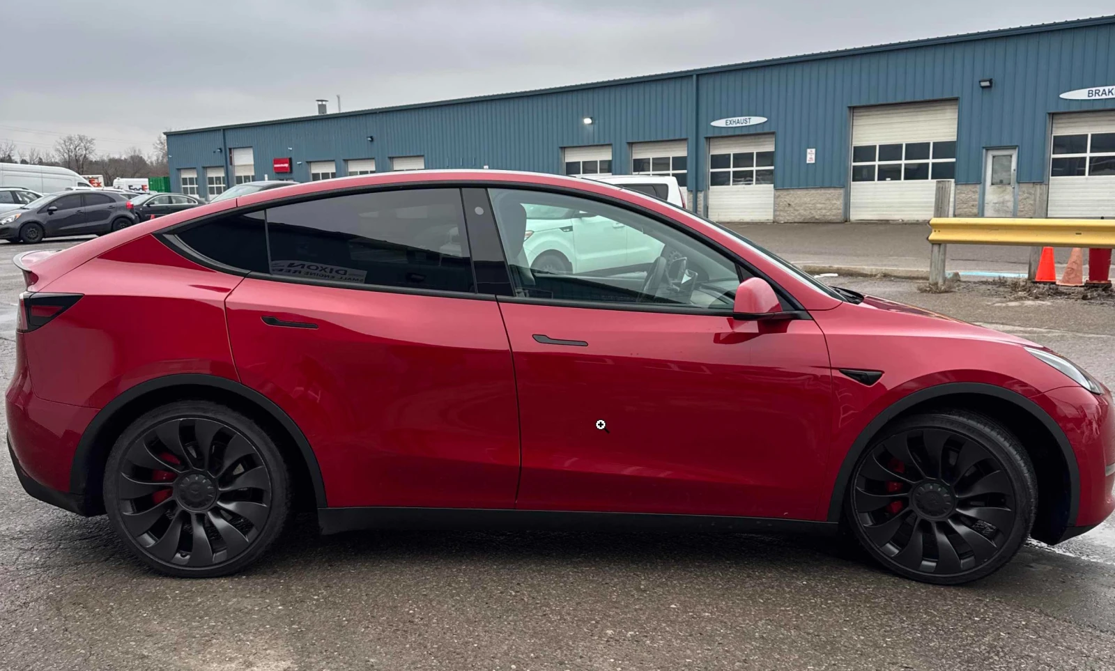 Tesla Model Y Performance* AWD* Уникат* Без ЩЕТИ* , снимка 3 - Автомобили и джипове - 54241447