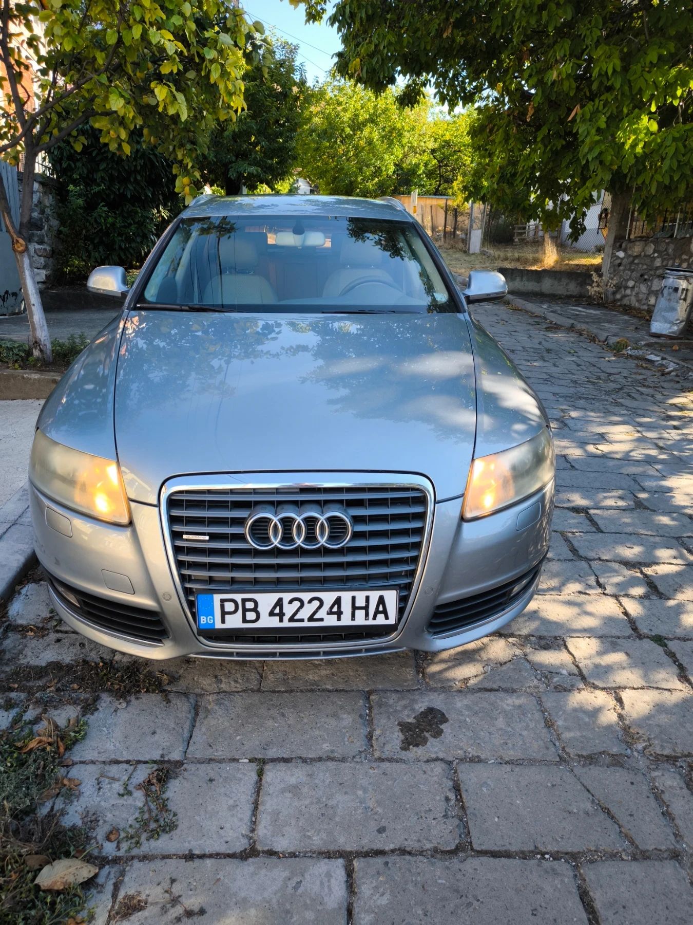 Audi A6 Avant