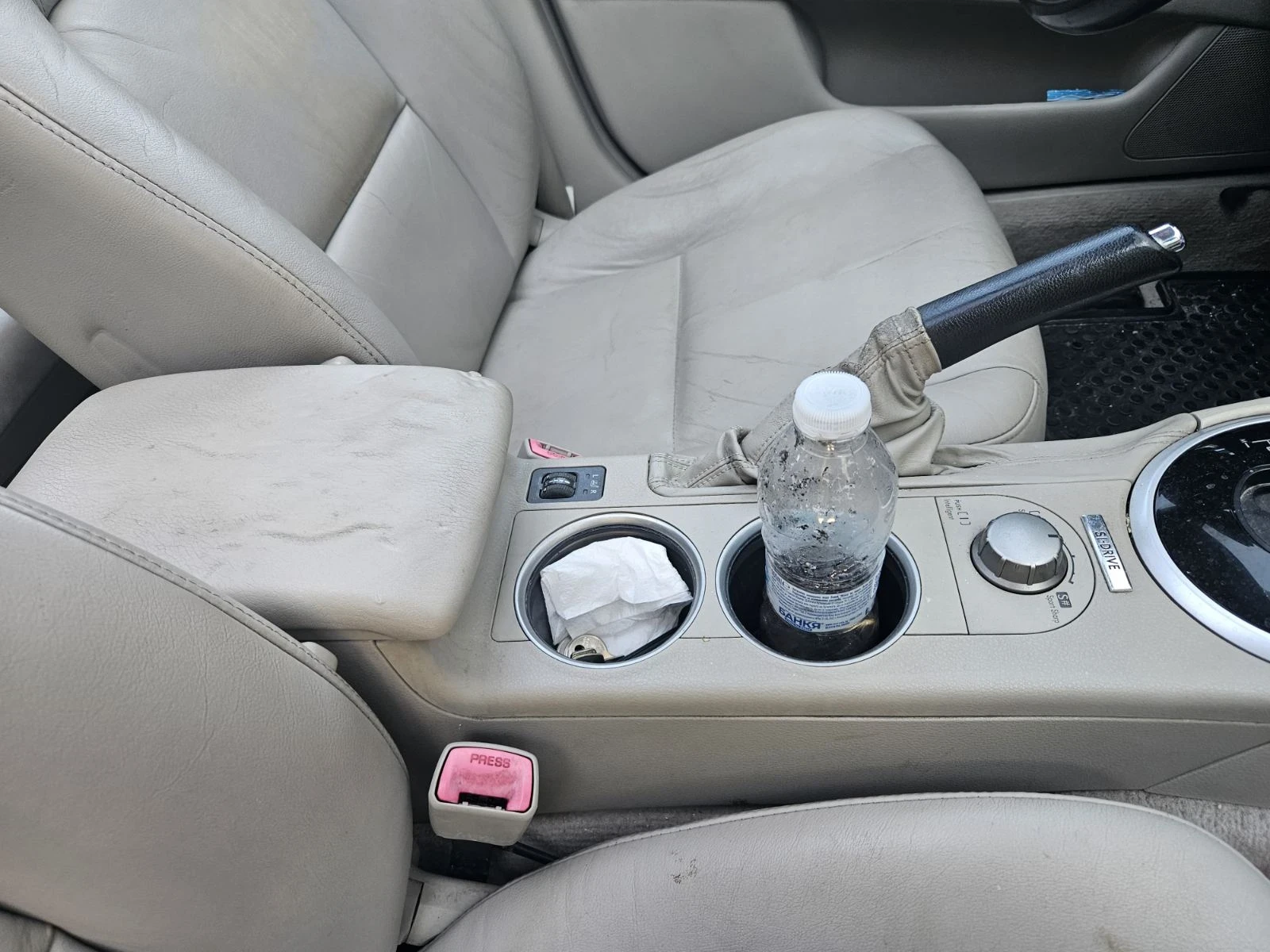 Subaru Outback 3.0 H 6, снимка 14 - Автомобили и джипове - 56527739