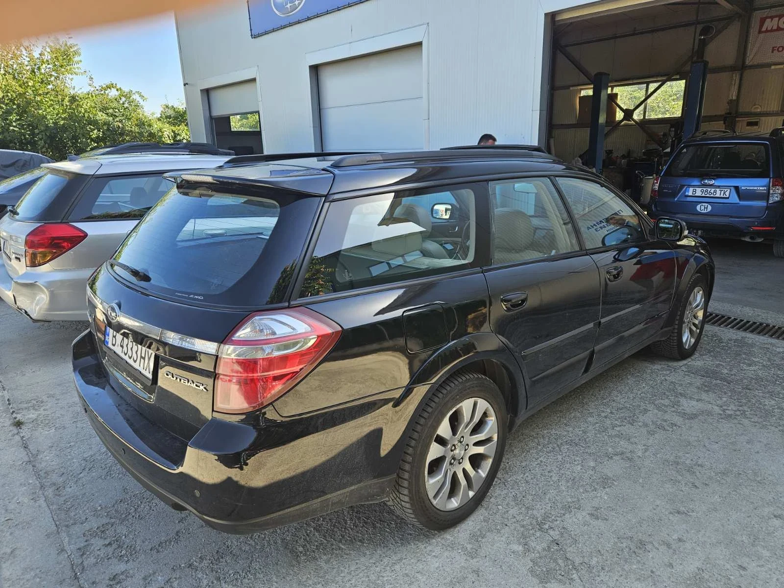 Subaru Outback 3.0 H 6, снимка 4 - Автомобили и джипове - 56527739