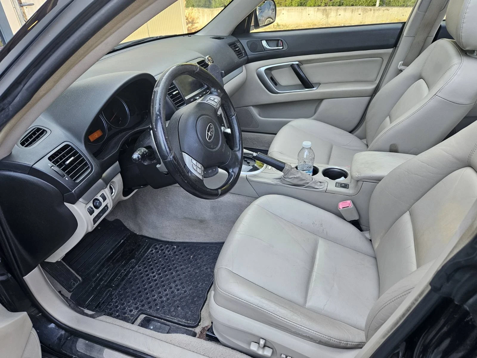 Subaru Outback 3.0 H 6, снимка 9 - Автомобили и джипове - 56527739