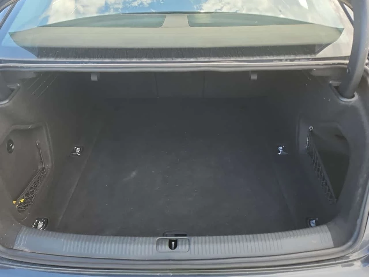 Audi A4 * 4dr Sdn Auto Quattro Progressiv * CARFAX * ЦЕНА , снимка 13 - Автомобили и джипове - 56729811