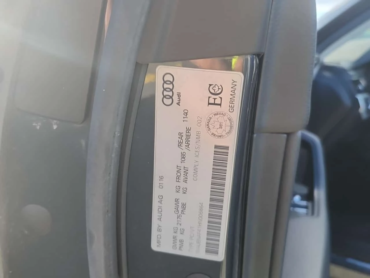 Audi A4 * 4dr Sdn Auto Quattro Progressiv * CARFAX * ЦЕНА , снимка 16 - Автомобили и джипове - 56729811