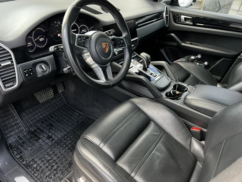 Porsche Cayenne, снимка 12 - Автомобили и джипове - 47070665