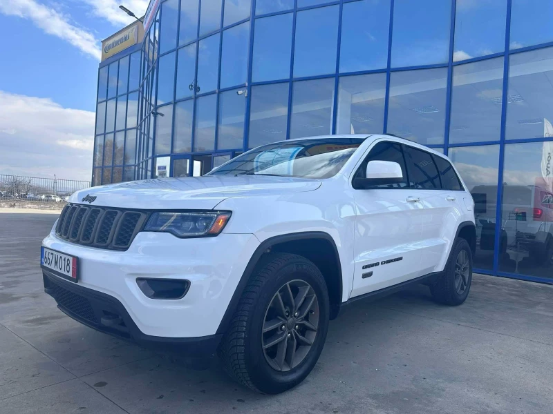 Jeep Grand cherokee 75th Anniversary Edition, снимка 2 - Автомобили и джипове - 48136321